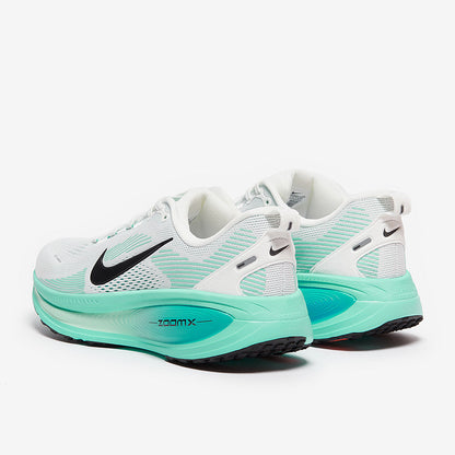 Nike Vomero 18