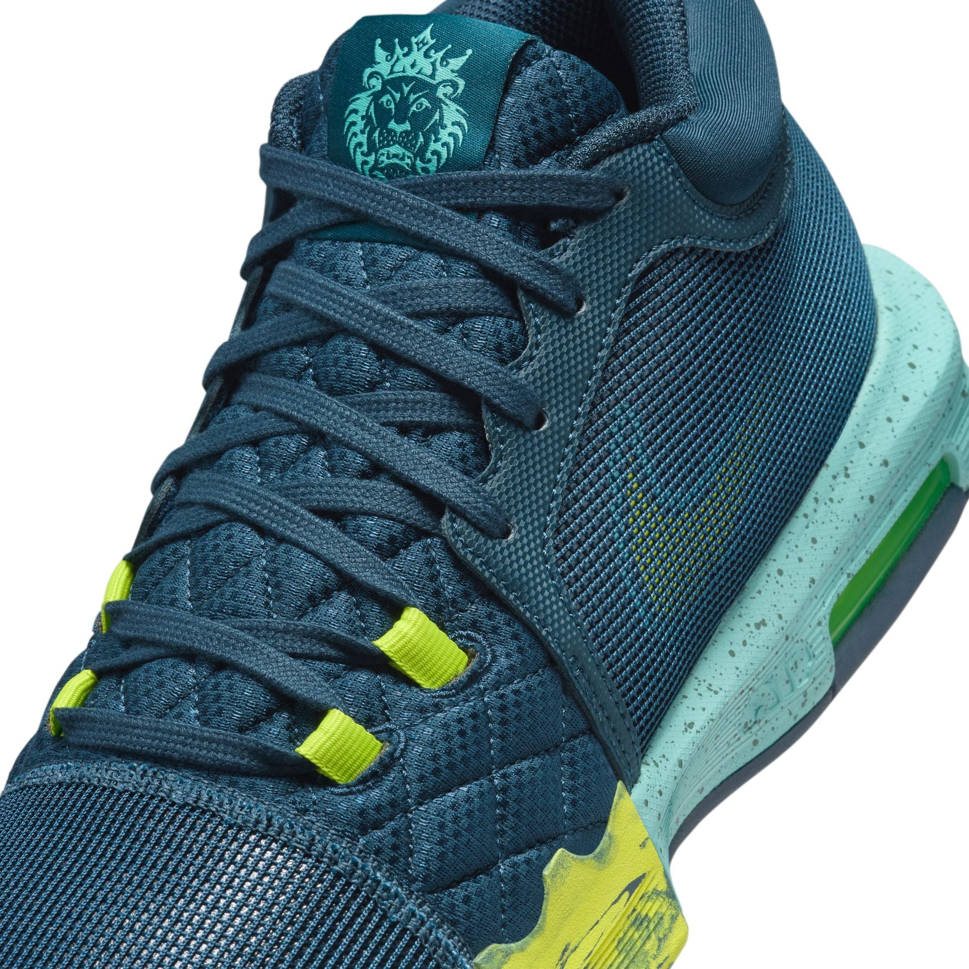 Lebron Witness 8 Sneakers - Premium Brand Shoes for Men and Women