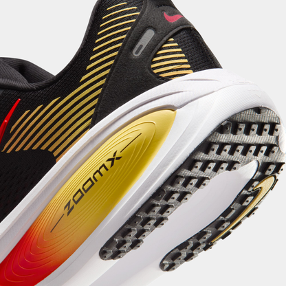 Air Zoom Vomero 18 Sneakers - Premium Brand Shoes for Men and Women
