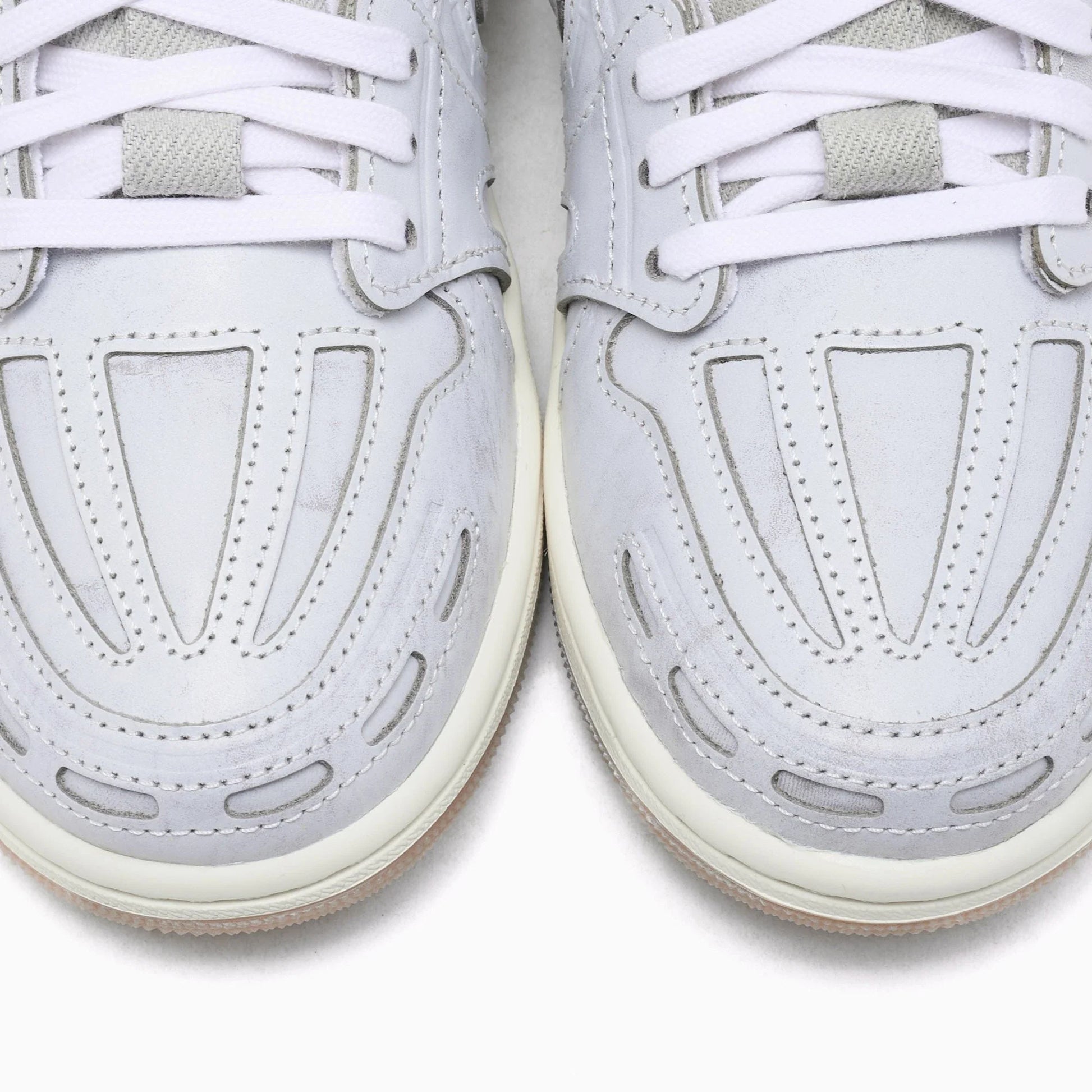 Air Jordan 1 Low Method of Make V3 'Summit White Gum' Women's (2025)