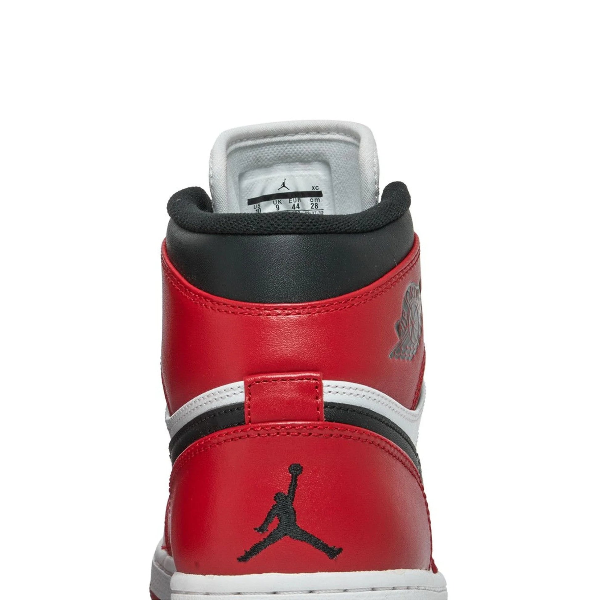 Air Jordan 1 Retro 'Chicago' (2013)