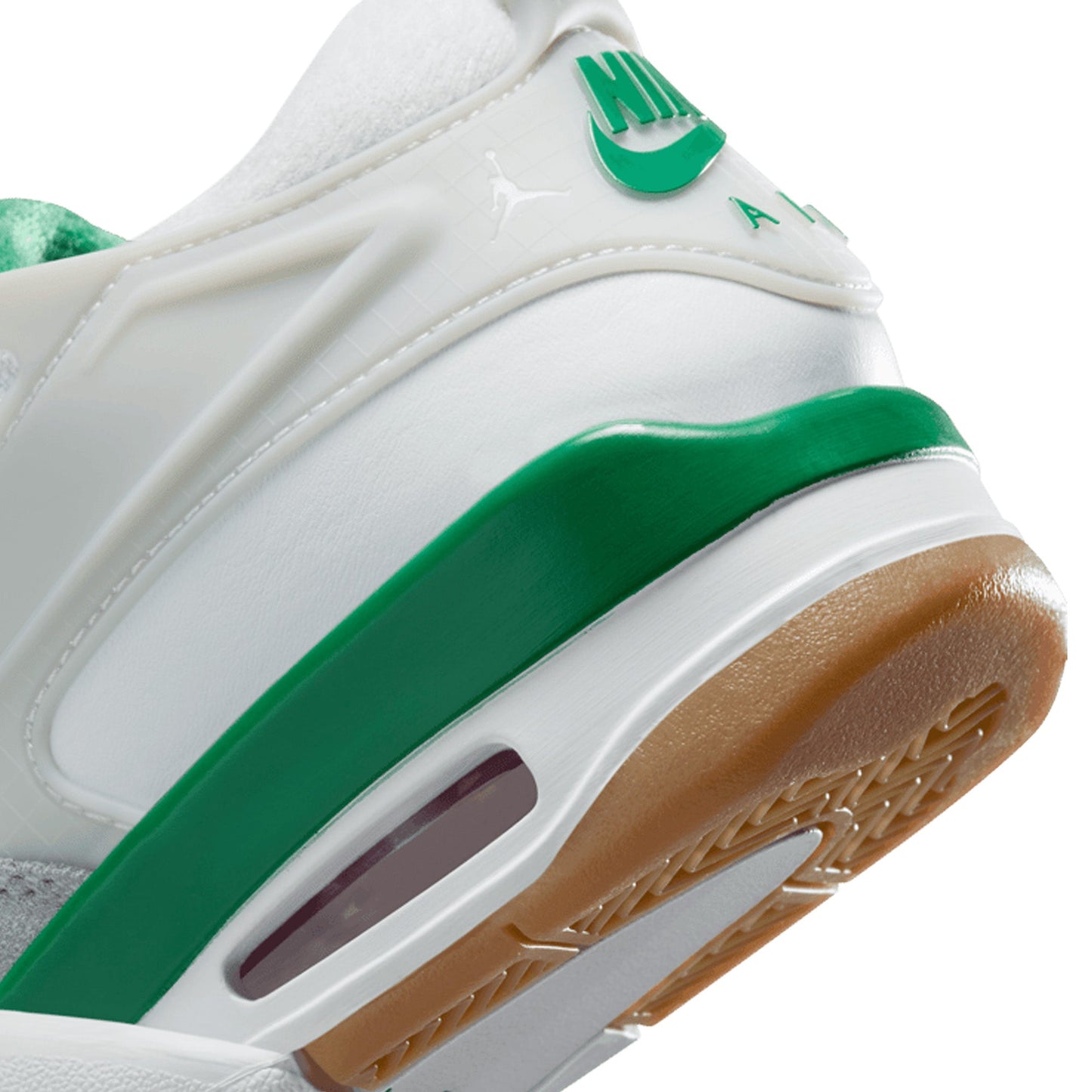 Air Jordan 4 RM 'Pine Green' (2025)