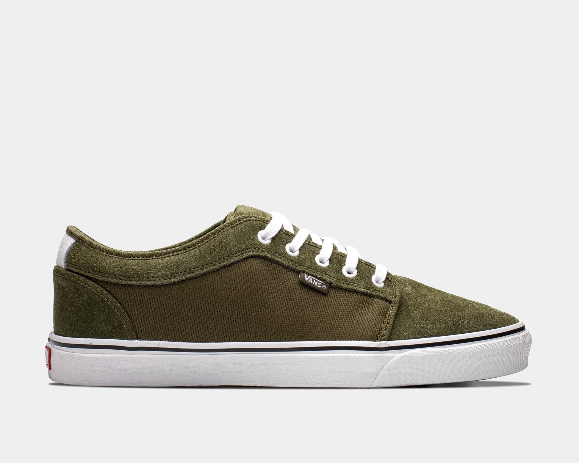 Skate Chukka Low Sneakers - Premium Brand Shoes for Men and Women