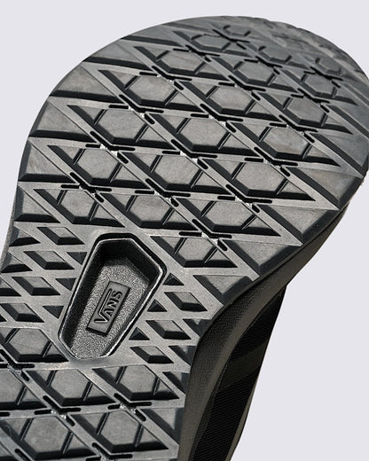 MTE Ultrarange 2.0 Sneakers - Premium Brand Shoes for Men and Women