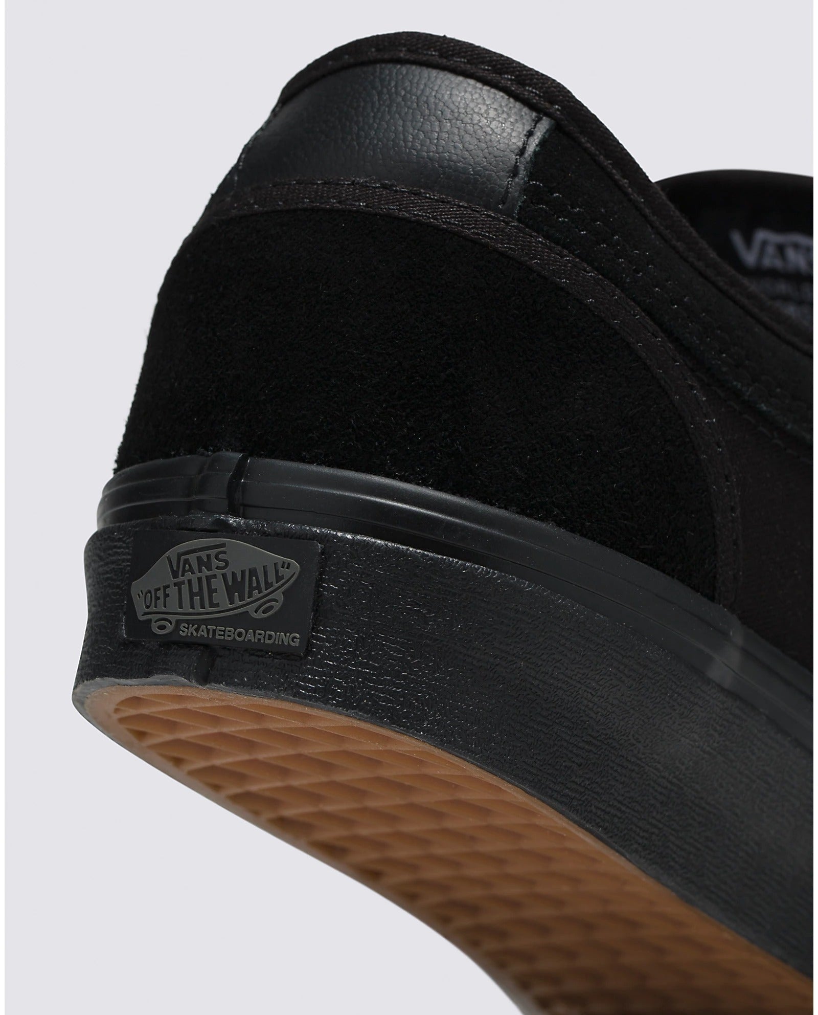 Skate Chukka Low Sneakers - Premium Brand Shoes for Men and Women