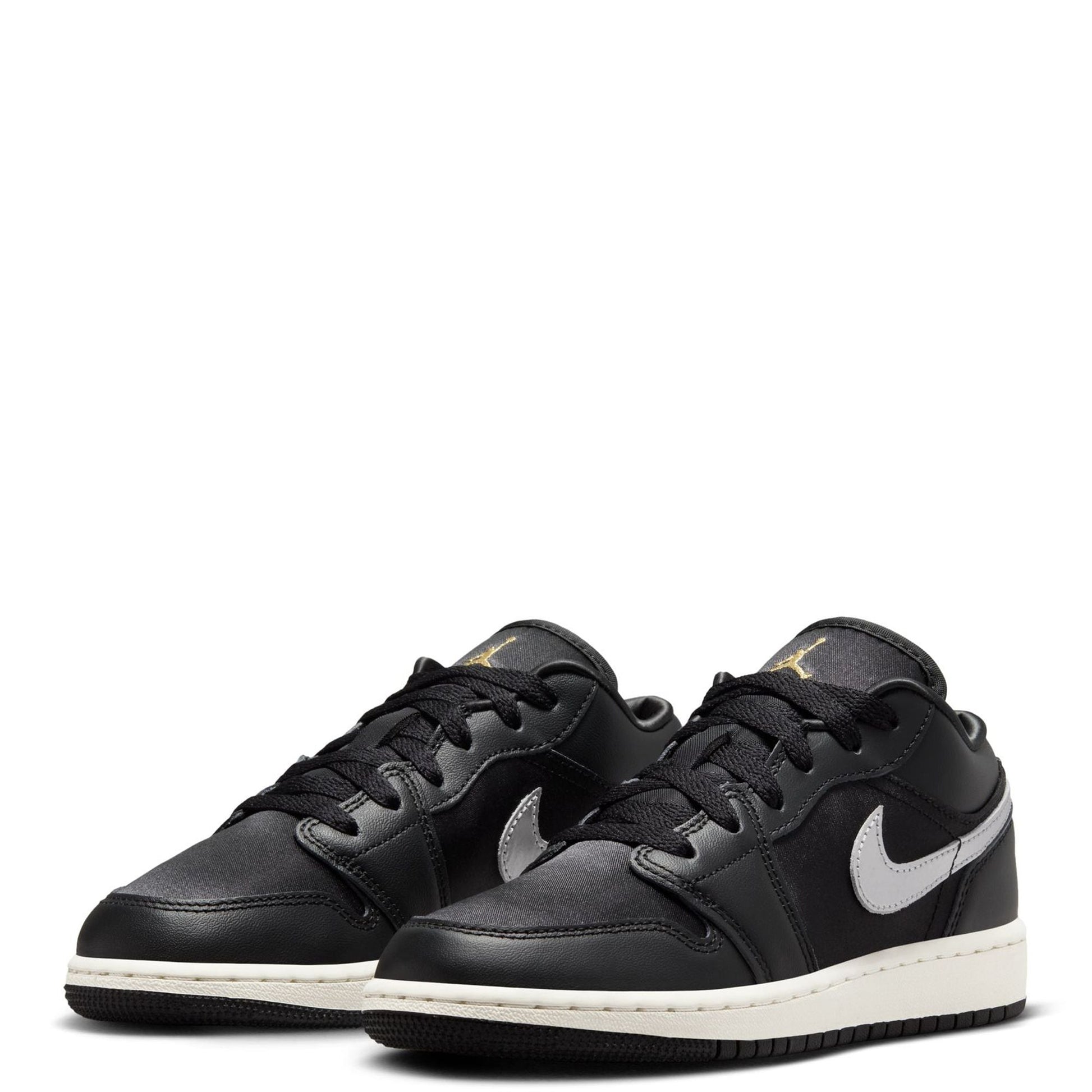 Big Kid's Jordan 1 Low SE Black/Metallic Silver-Sail (FZ3921 001)