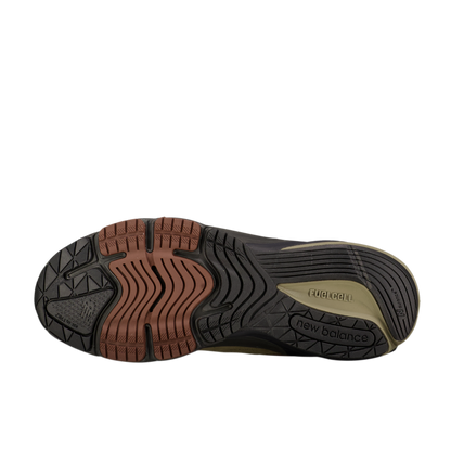 Made in USA 990v6 'Dark Camo'